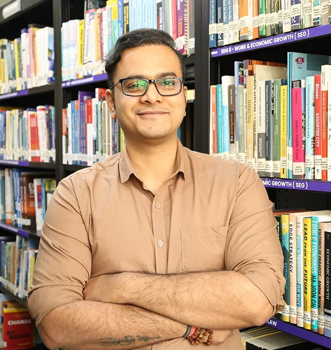 Manu Saxena (Vedant)